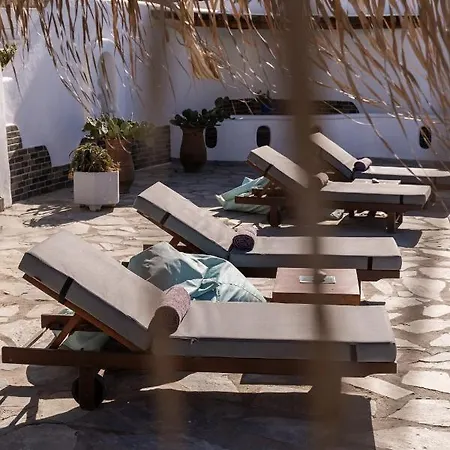Happy Mykonos 3*